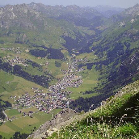 Hotel Garni Sursilva Lech am Arlberg Bagian luar foto