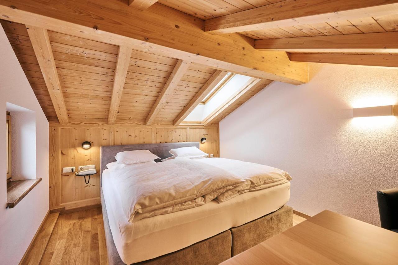 Hotel Garni Sursilva Lech am Arlberg Bagian luar foto