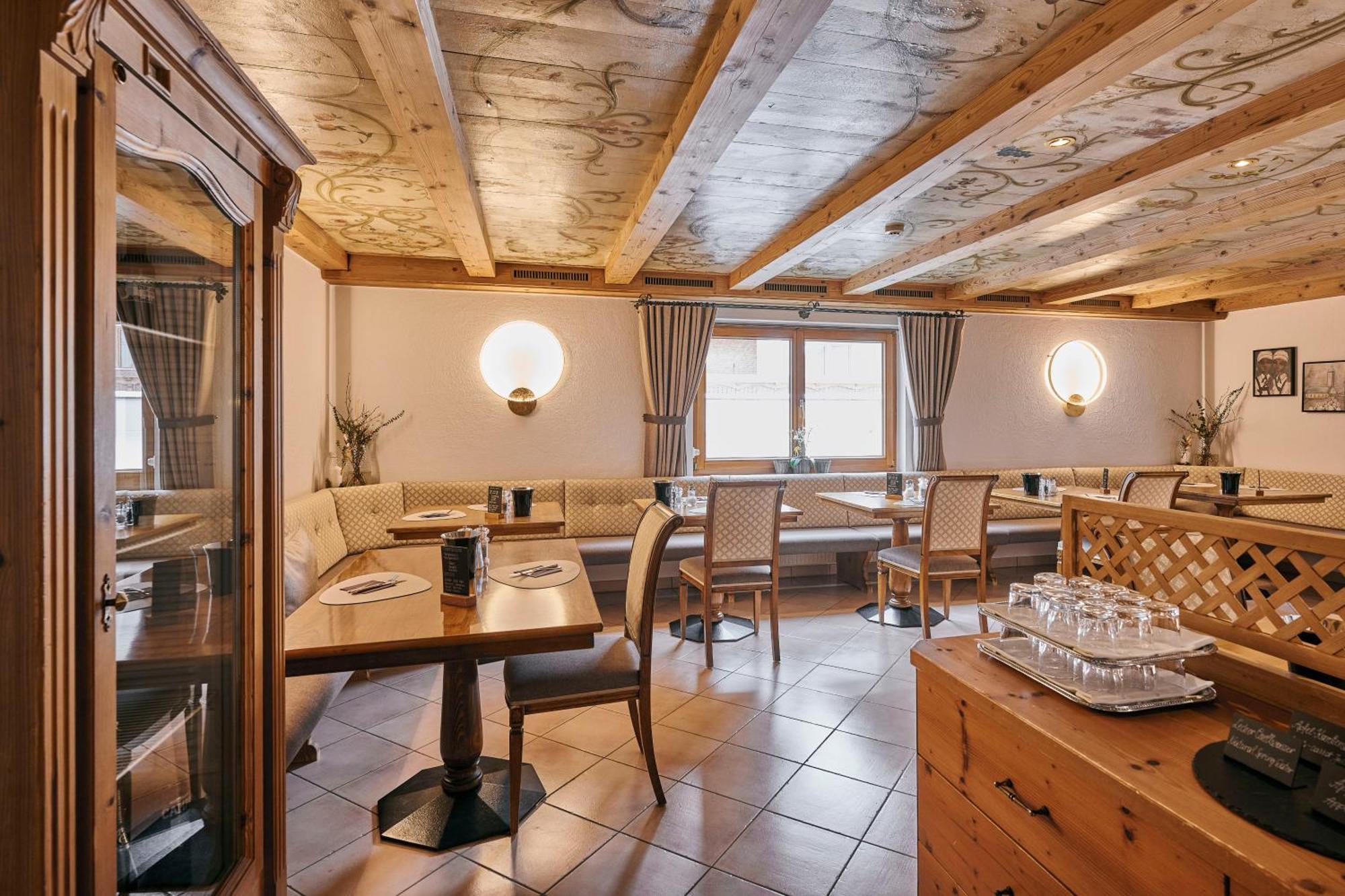 Hotel Garni Sursilva Lech am Arlberg Bagian luar foto
